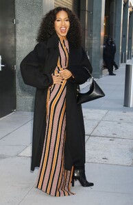 kerry-washington-spotted-leaving-the-view-in-nyc-12.18.2024-0.jpg