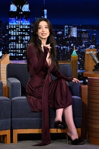 mikey-madison-attends-the-tonight-show-starring-jimmy-fallon-01.08.2025-5.jpg