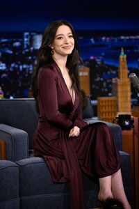 mikey-madison-attends-the-tonight-show-starring-jimmy-fallon-01.08.2025-8.jpg