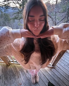 my camera roll is full (6).jpg