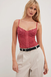 nakd_lace_cup_corset_1013-001248-0727_2468.jpg