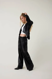 pantalon-camille-negro(2).thumb.webp.f073800b09eb2515454f010488003ab6.webp