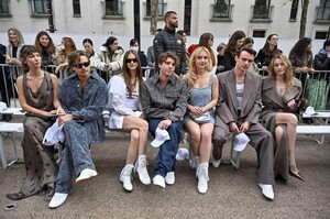 paris-jackson-and-stella-mccartney-combine-forces-for-epic-paris-fashion-week-show-09-30-2024-0.jpg