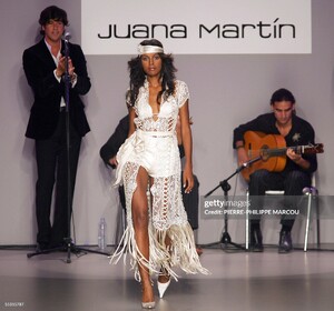 s06juanaMartin-1.jpg