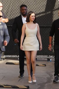 selena-gomez-s-winter-minidress-magic-in-hollywood-01.06.2025-10.jpg