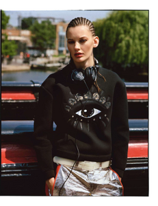 vogue-paris-2013-aout-215.thumb.png.f84069a4f8ad8bd5a58cfad11a91e2bf.png