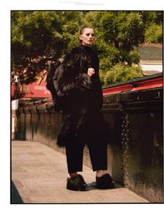vogue-paris-2013-aout-216.thumb.png.38764b50203cdae26ef4e173d313abf6.png