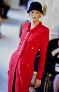 1996-chanelcoutureFW-3.jpg