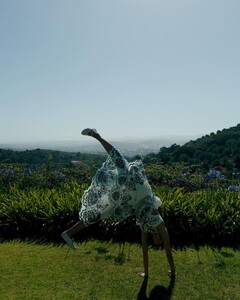 [2025.01.06] taylor_hill_472911411_18484666933024492_7751045145790972101_n.jpg