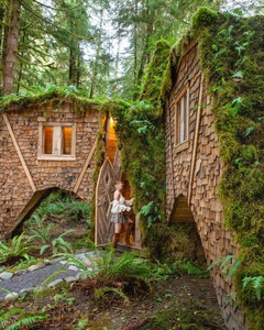 [2025.01.01] saraunderwood_472204356_606654961849652_1903146460389523181_n.jpg