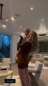 [2025.02.03] katelove_3560189181119030560.jpg