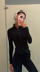 [2025.02.04] alexisbumgarner_3560613502806922513.jpg