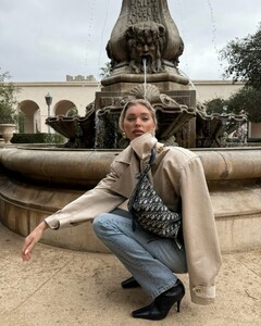 [2025.02.04] hoskelsa_476347979_18485016385010569_357824196175582789_n.jpg