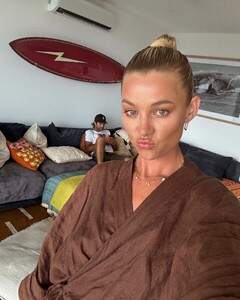 [2025.02.06] imogencaldwell_476382335_18485847574026589_7482737676199485951_n.jpg