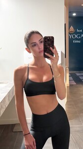 [2025.02.06] msgigiparis_3562274288982185398.jpg