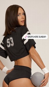 [2025.02.07] rachelc00k_3562944624550808380.jpg