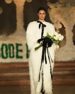 [2025.02.09] taylor_hill_477530628_18490492378024492_3801704469906193945_n.jpg