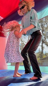 [2025.02.11] hoskelsa_3565791992093209795.jpg