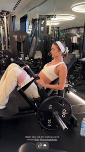 [2025.02.13] carmellarose_3567492141978815393.jpg