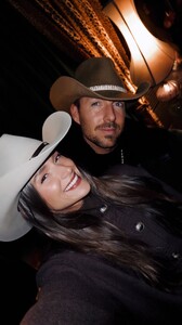 [2025.02.14] helenowen_3568216774777658574.jpg