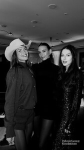 [2025.02.14] helenowen_3568276452148700966.jpg