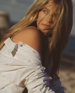 [2025.02.14] isalanaro_479168527_18486454825039497_3392850611516824845_n.jpg