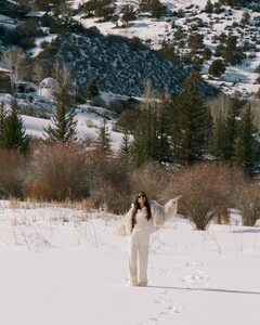 [2025.02.19] helenowen_480581523_18480176098019170_4197675058559104052_n.jpg