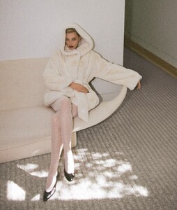 [2025.02.19] helsastudio_480728368_18006901205709262_180824491307642112_n.jpg