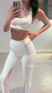 [2025.02.19] sofiaresing_3571480069873637924.jpg