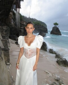 [2025.02.20] idazeile_480423902_18485923939044174_8479063041454095516_n.jpg