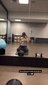 [2025.02.20] rachelc00k_3572540326524332662.jpg