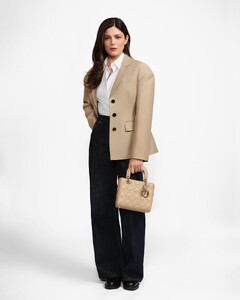 [2025.02.21] dior_480594933_18499661638056491_3748745259828173940_n.jpg