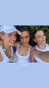 [2025.02.21] scarlett.mayer_-l3fleur__3573382007716870811.jpg