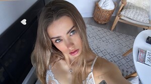 [2025.02.24] lizakovalenkoo_h3575605796265391148.jpg