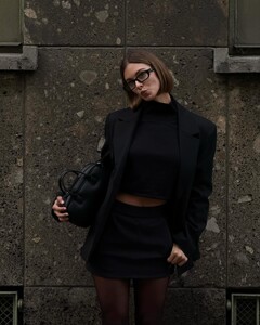 [2025.02.26] carmellarose_481505493_18495449032035727_8263330717629464714_n.jpg