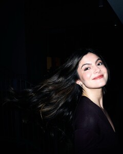 [2025.02.27] vulture_481599596_18464092819065775_3809859391218555661_n.jpg