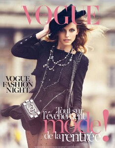 Bellemere_Vogue_Paris_September_2013_Cover_Supplement.thumb.jpg.c7930fa84e7d5b7df530e70ca261a59a.jpg