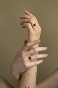 Cornelia_ring_with_cognac_amber_13560_bce28a856c6552a6ef089d076510112e.jpg