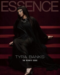 Essence 325b.jpg