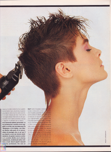 JRuss-JAd-JoyBo-VogBell-IT-n01-dec81 (4).png