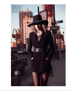Vogue_Paris_Fevrier_2013-177.thumb.png.6fbb3c29d2f9ac452fb0e26bb73cc314.png