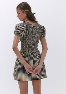 alex-mini-dress_black-white_23181___7c7ec2e43f4116263c9fad3c1ef2d474_e87dfd77-a2f9-4051-8b8d-4d0d74dcab4c.jpg