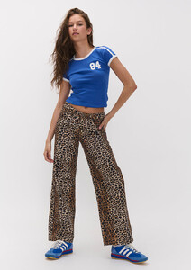 baggy-low-rise-jeans_leo-leopard_23892___67d7619697dd1bc6fff83201c9a6a91b_5d7fa318-4ba1-4678-8bc6-c3e4708a346d.jpg