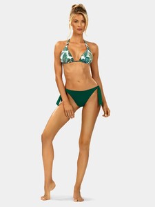 bikini-kapielowe-wiazana-gora-od-bikini-w-tropikalne-zielone-liscie-FG144D-907-m1.jpg