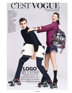cest_vogue_01.thumb.jpg.ce52e58ff5ceeacc6f88eddfca77aed3.jpg
