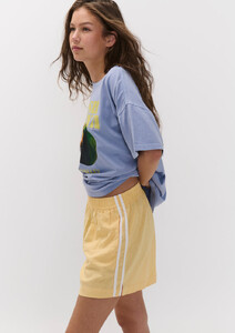 connie-shorts_polo-yellow_23453___a94f4e3b93af5b59eb3337790ea985dd.jpg