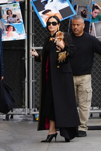 demi-moore-visits-jimmy-kimmel-live-with-dog-pilaf-02.04.2025-4.jpg