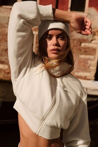 download - 2025-02-05T085338.916.jpg