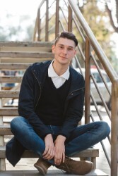 Logan Thomas's avatar