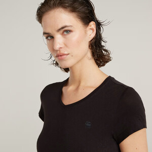 g-star-eyben-slim-v-neck-top-20-black-3.thumb.jpg.297eb73cdc60e1d2e5d665312e39ad78.jpg
